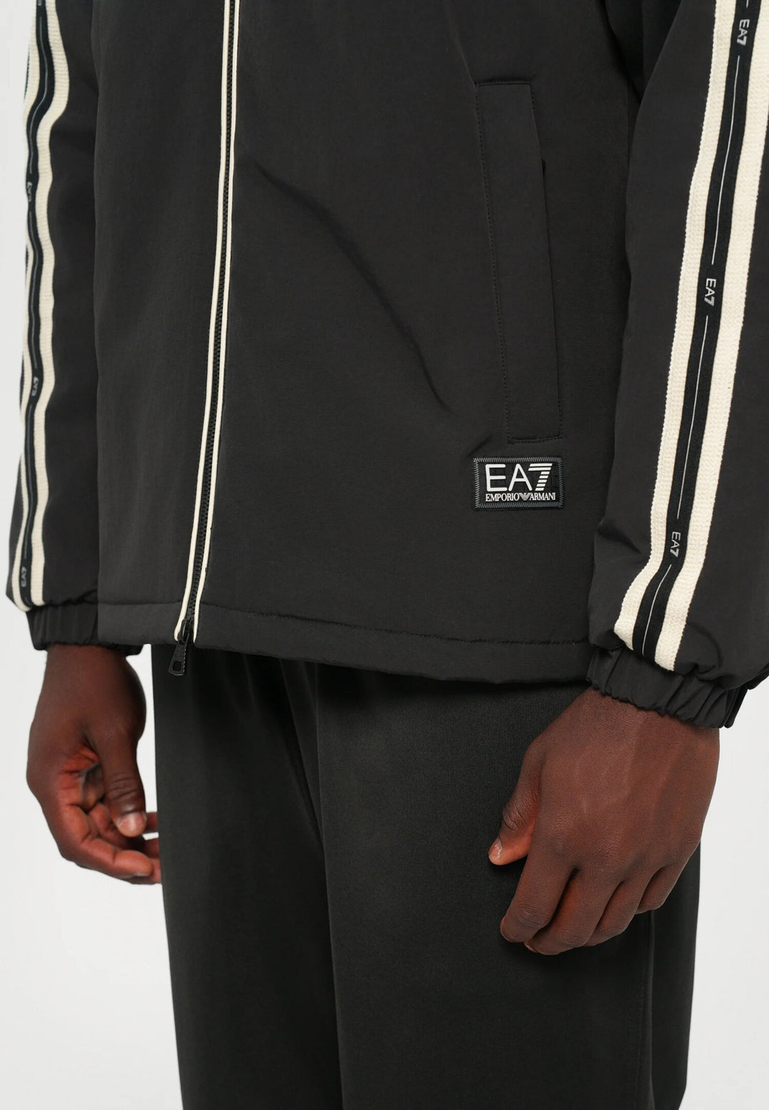 EMPORIO ARMANI EA7  Bomber Con Cappuccio e Banda Uomo |  JEK PIT