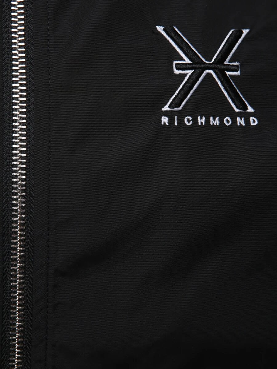 JOHN RICHMOND X  Giubbino Elastico Logo Fronte-Retro Uomo |  JEK PIT