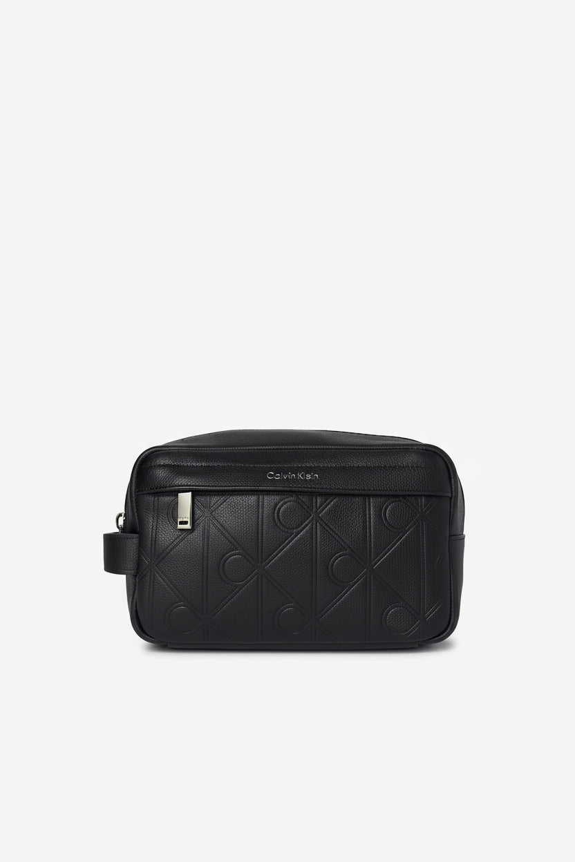 CALVIN KLEIN | Pochette Emblem Emboss Unisex - Jek Pit