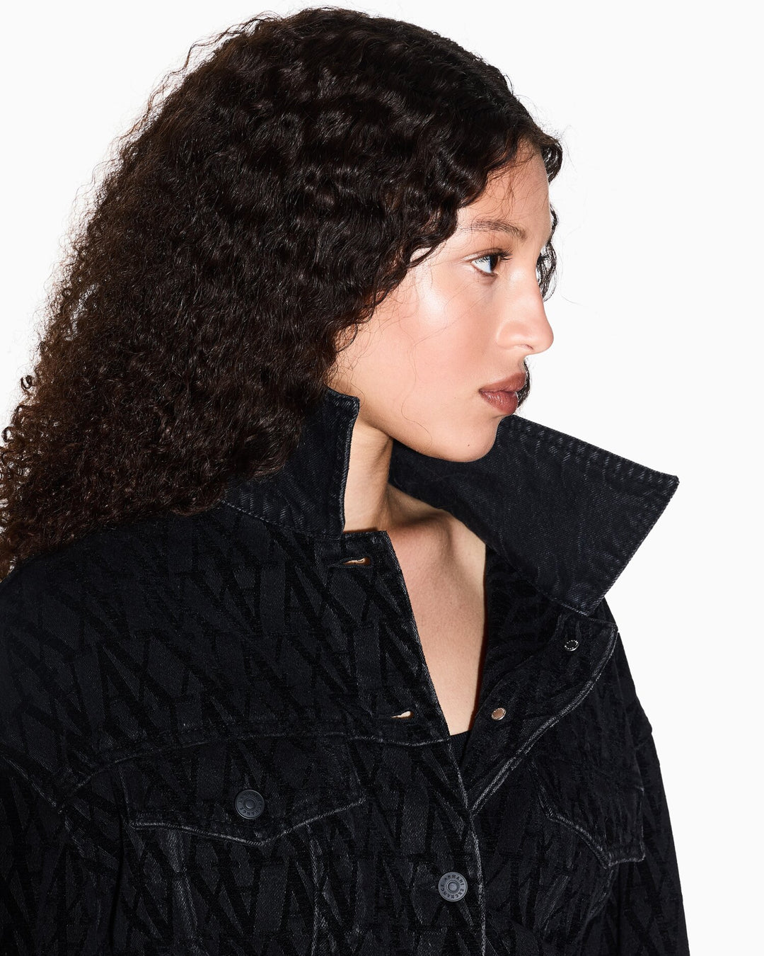 ARMANI EXCHANGE  Giubbino In Jeans Logo Allover Grande Donna |  JEK PIT