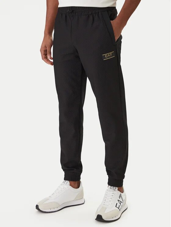 EMPORIO ARMANI EA7  Pantalone Con Logo Dorato Uomo |  JEK PIT