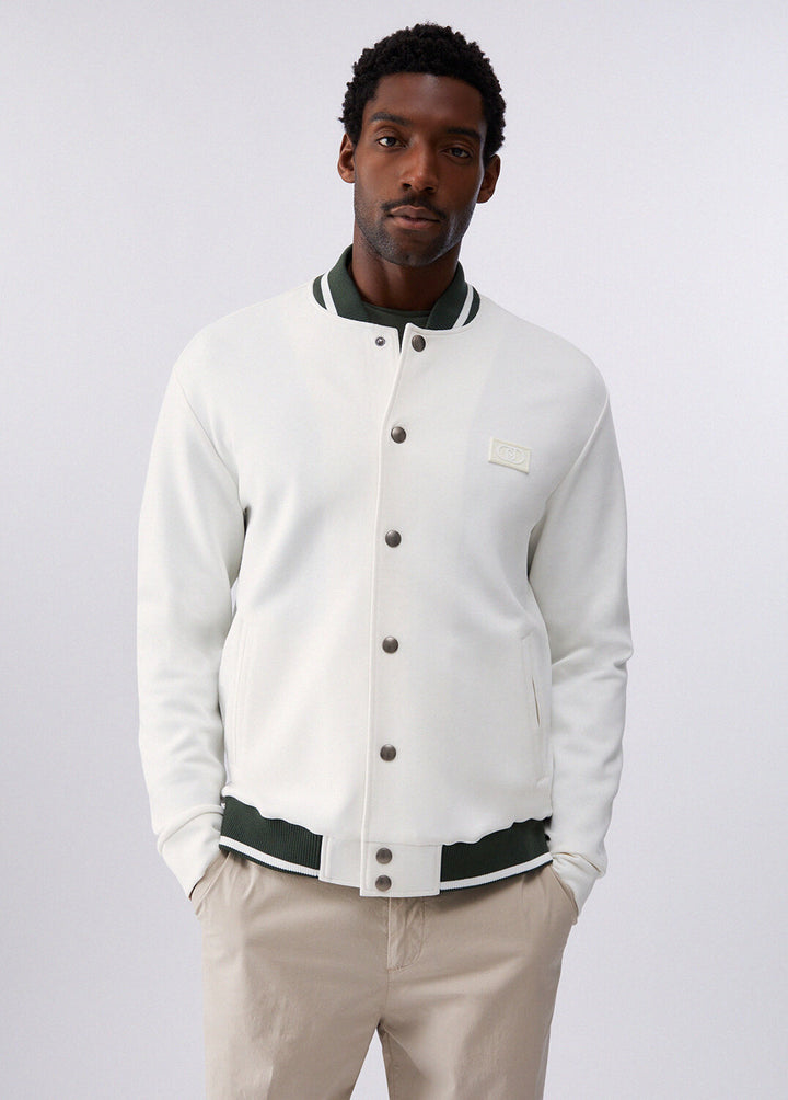 Felpa con bottoni Liu-Jo in stile collage, morbida e casual, con dettagli colorati e cuciture visibili, ideale per un look moderno.