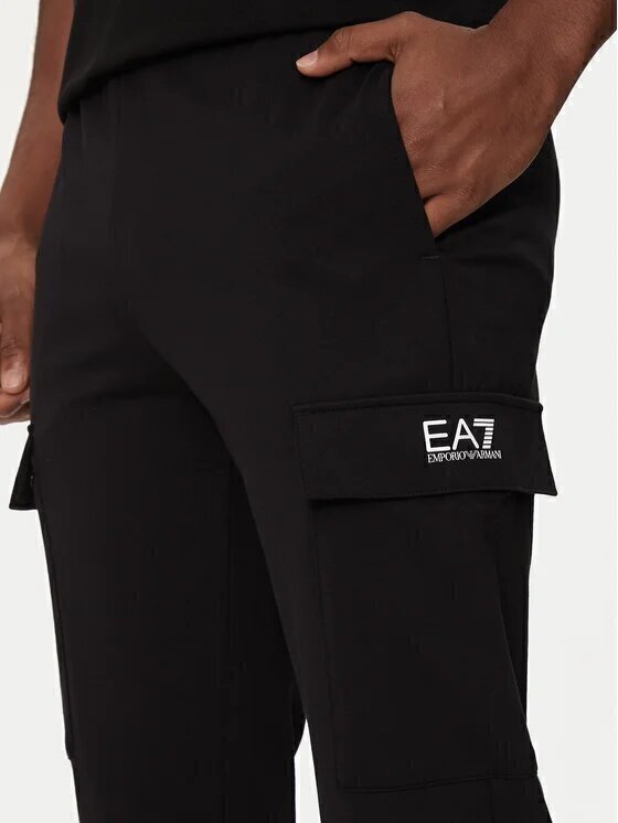 EMPORIO ARMANI EA7  Pantalone Fleece Con Tasconi Uomo |  JEK PIT