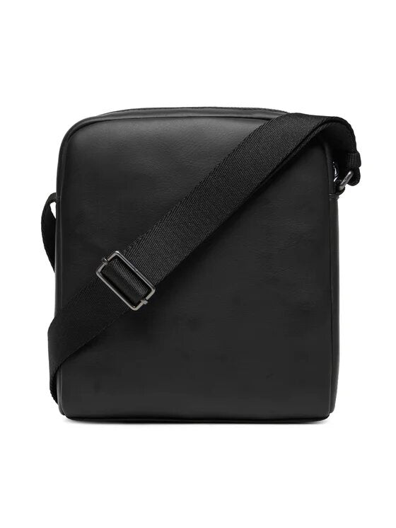 CALVIN KLEIN  Borsello In Pelle Logo Rilievo Grande Uomo |  JEK PIT