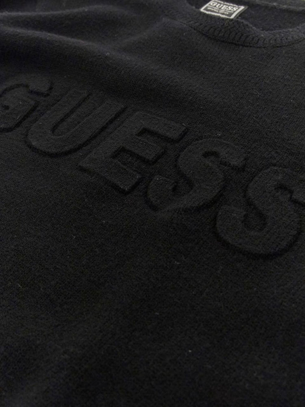 GUESS  Maglione Giro Embossed Logo Uomo |  JEK PIT