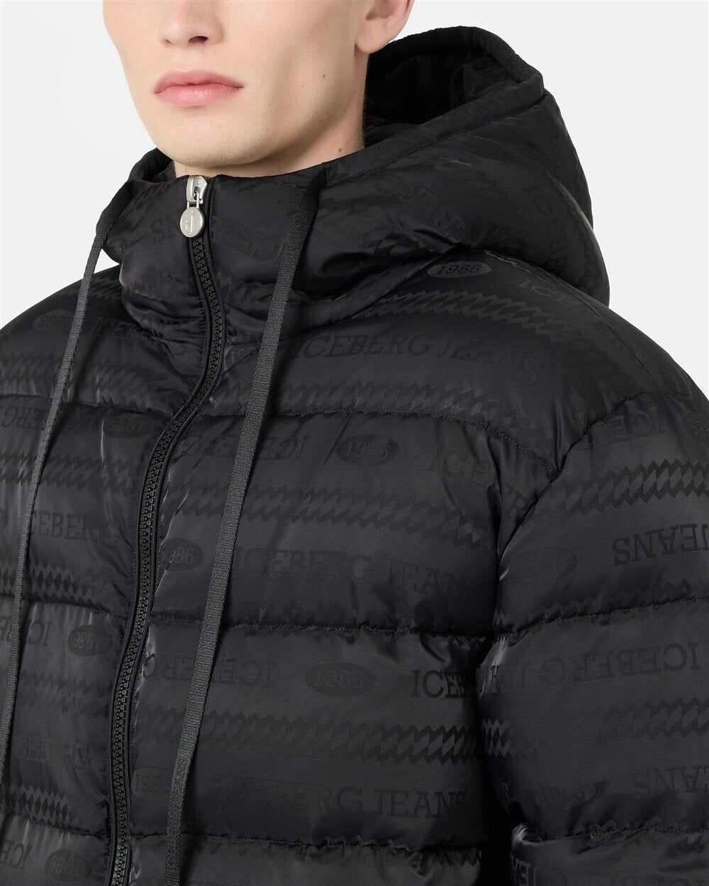 ICEBERG JEANS  Piumino Cappuccio Con Logo Allover Uomo |  JEK PIT