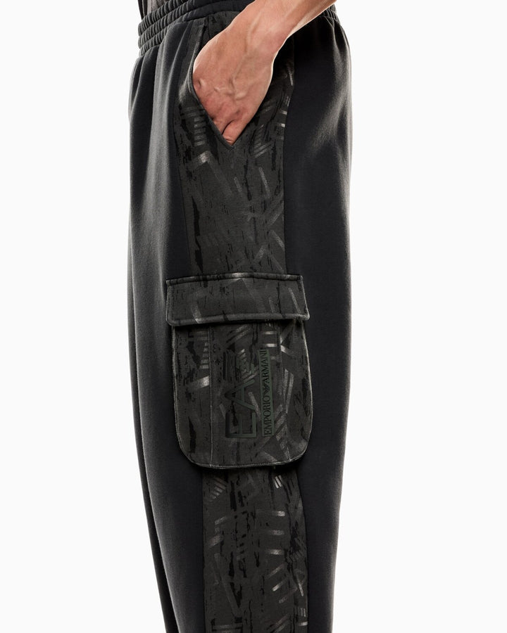 EMPORIO ARMANI EA7  Pantalone Felpa Train Graphic Series Uomo |  JEK PIT