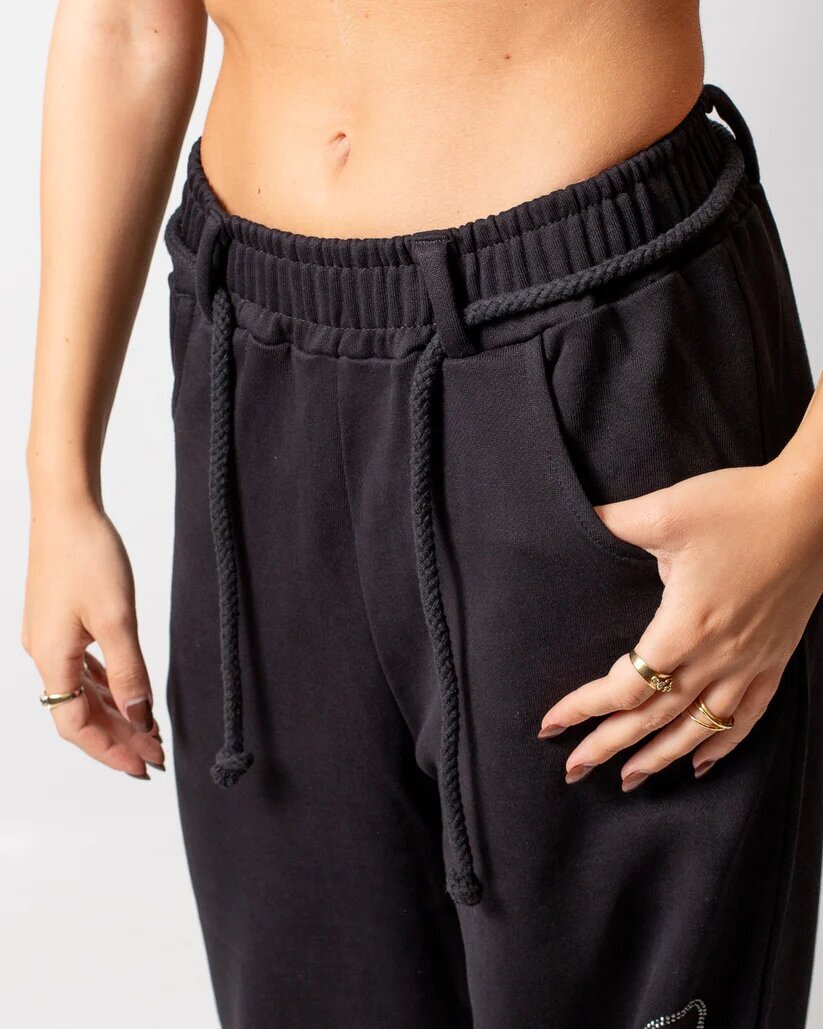 COUNTY OF MILAN - BURLON  Pantalone In Felpa Overs. Logo Brillant. Donna |  JEK PIT